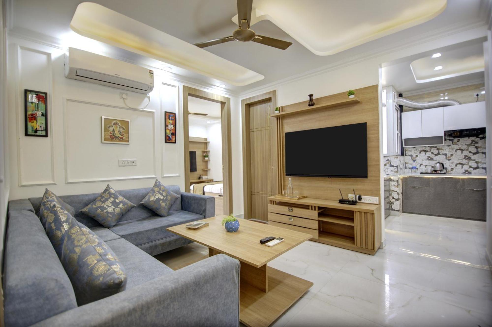 Anandam Club House Aparthotel Gurgaon Bagian luar foto